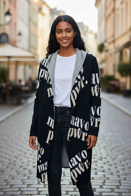 Kép: Mayo Chix Fekete Power Kapucnis Kardigán