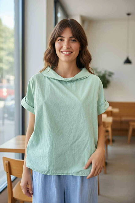 Kép: Menta Galléros Lezser Felső