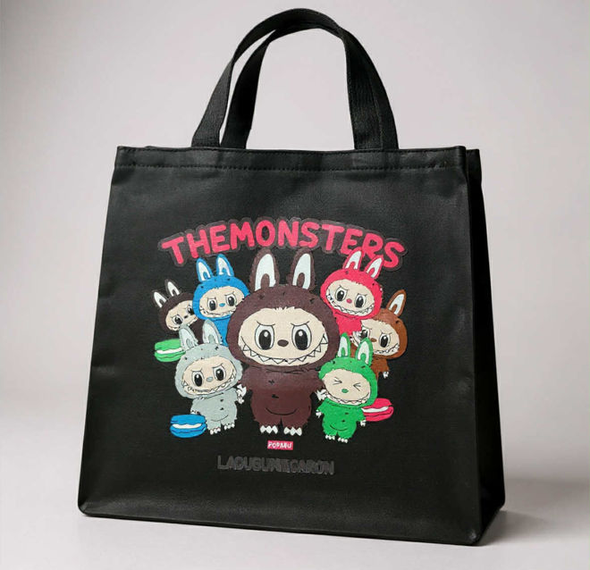 Kép: Labubu Vászontáska Fekete