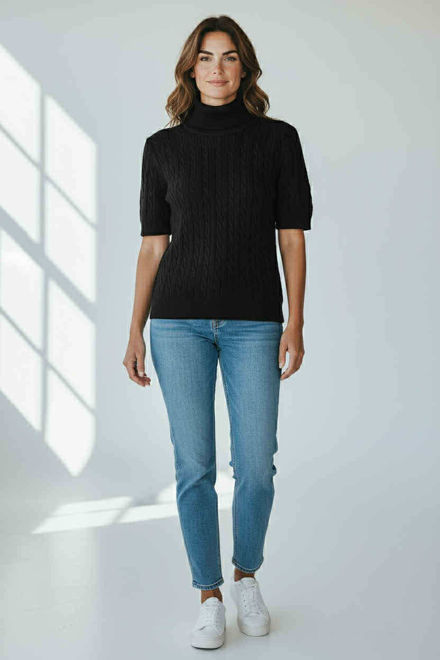 Kép: Fekete Anyagában Mintás Garbós Felső